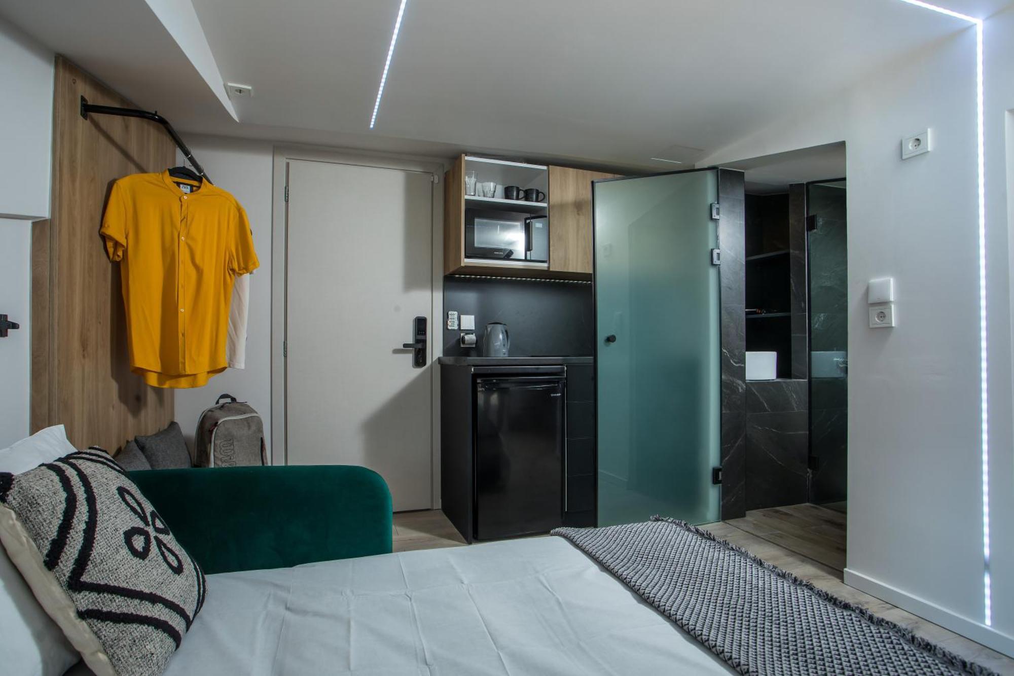 My Little Tiny House * Rhodes City